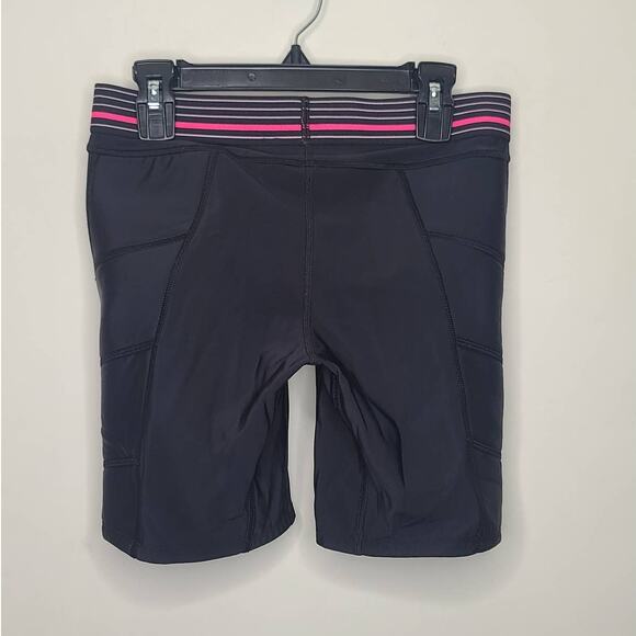 Under Armour black padded shorts - small - Picture 2 of 4